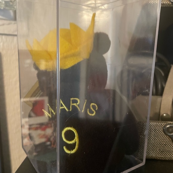 1961 “61” Home Run King #9 Roger Maris Bamm Beano Collectors Bear w/ case - Picture 3 of 4